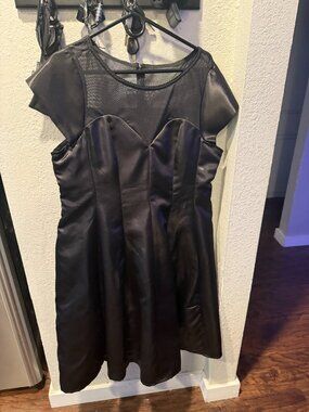 Violet Vixen Goth black dress 2XL Malevolent Maiden Fairy lace dress New/unworn.
